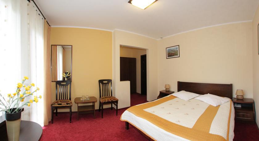 Hotel Victoria Borşa Cameră foto